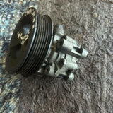 Bomba de power steering Toyota 4 Runner 04-08