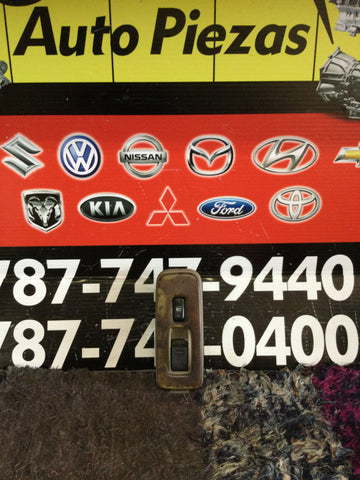 Control de Ventana Der Del Toyota Sienna 01-03