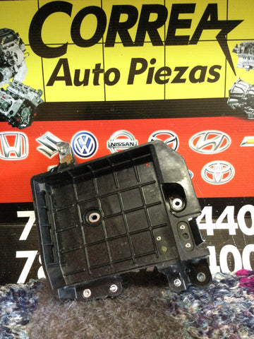 Bandeja de Batería Toyota Corolla 20-24