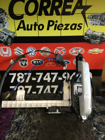 Cerradura de Puerta Izq Tras Ford F-150 21-24