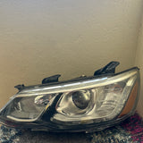 Foco delantero izq. Chevrolet Sonic 17-20