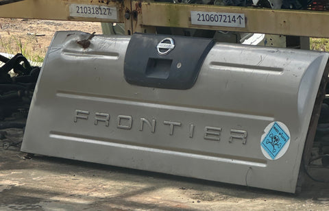 Compuerta Nissan Frontier 00-04