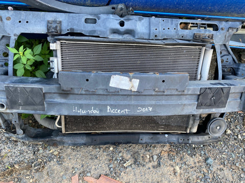 Soporte de Radiador “Completo” Hyundai Accent 12-17