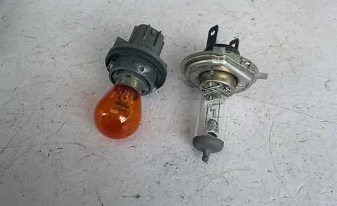 Bombilla de Foco Delantero Mitsubishi Mirage 2014 up