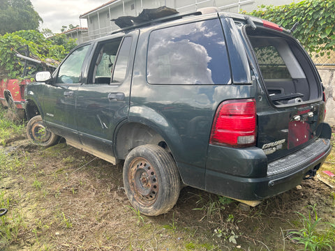 Auto A019 Ford Explorer 2004