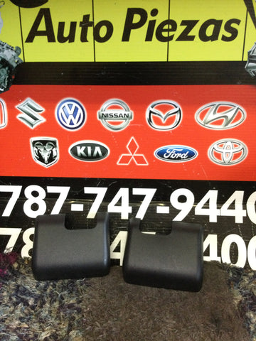 Accesorio Interior Der/Izq Mitsubishi Outlander 22-24