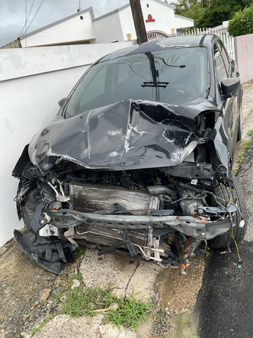 Auto Ford Escape 2014