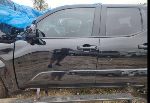 Auto Toyota Tacoma 2024