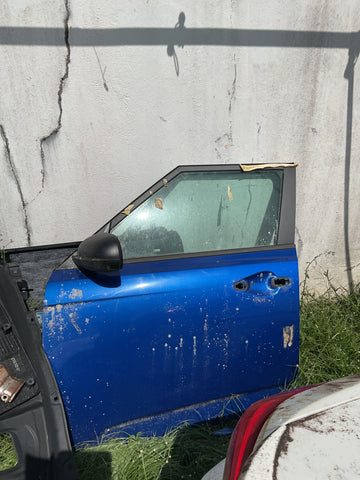 Puerta izq del Kia soul 20-25