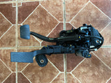 Pedal de Gasolina/Freno Dodge RAM 1500 Rebel 21-23