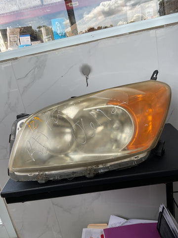 Foco delantero izq Toyota Rav4 06-12