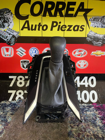 Palanca de Cambios Toyota Corolla 20-23