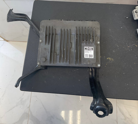 Computadora de energía Toyota RAV4 20-21