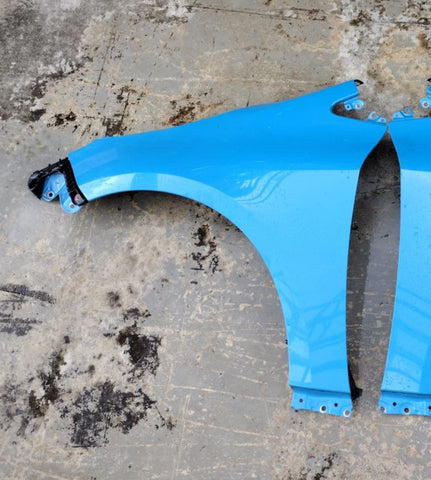 Guardalodo (Fender) Izq Toyota Corolla HB 19-23