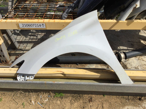 Guardalodo (Fender) Izq Toyota Camry 18-24