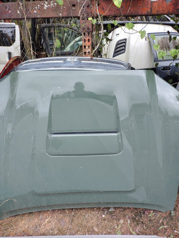 Bonete Toyota Tacoma 16-23