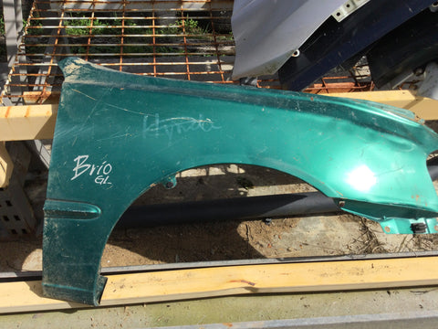 Guardalodo (Fender) Der Hyundai Brio 00-06