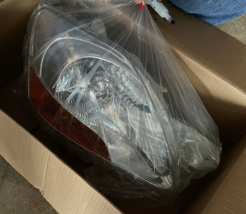 Foco Delantero Der  Toyota Yaris sedan 07-13