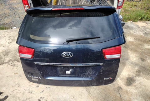 Compuerta Kia Sedona 15-21