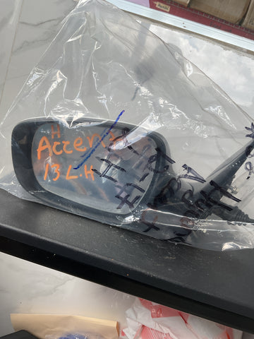Retrovisor Izq hyundai Accent 12-17