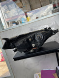 Foco delantero izq Toyota Corolla 14-16