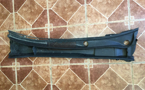 Parrilla de Wiper Toyota Corolla 23-24