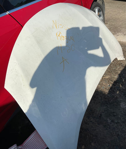 Bonete Nissan Rogue 14-20