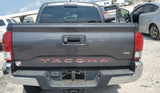 Auto Toyota Tacoma 16-23