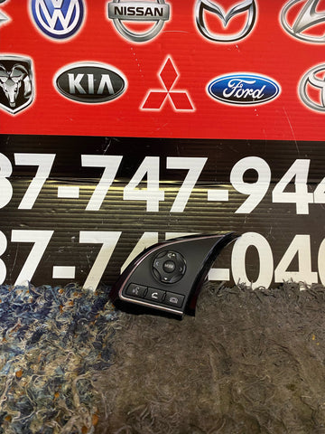 Accesorio del Guía Mitsubishi Mirage G4 17-22