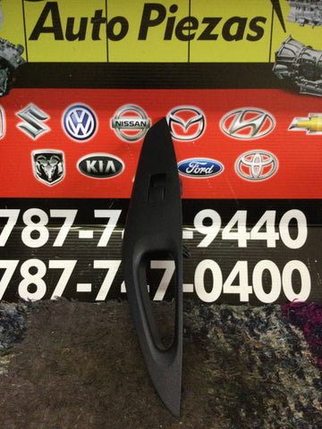 Control de Ventana Der Tras Toyota Corolla 20-23