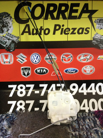 Cerradura de Puerta Der Del Toyota Highlander 09-13