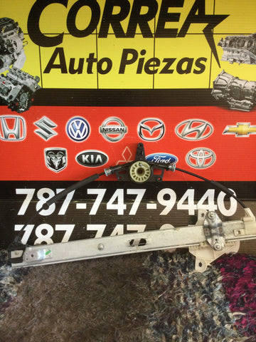 Maquinaria de Cristal Izq Tras Mazda 2/Toyota Yaris 16-22