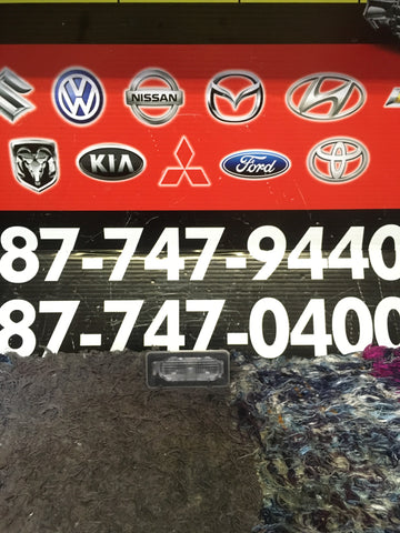 Luz para matrícula Toyota Corolla 14-19