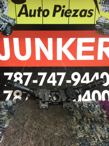 Palanca de Wiper/Luces Toyota Yaris HB 07-12