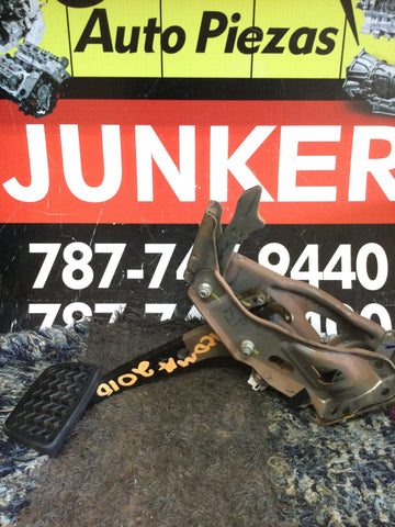 Pedal de Freno Toyota Tacoma 05-11