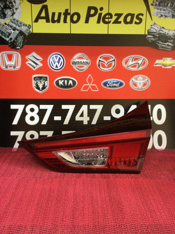 Foco Trasero de baúl der Toyota Corolla IM 16-18