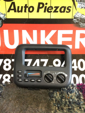 Careta Dodge Caravan/Voyager 96-01