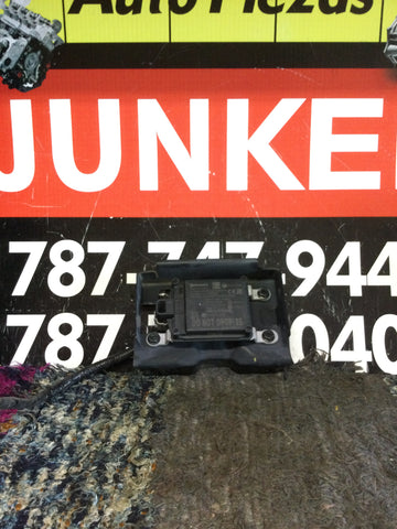 Sensor de Control de Distancia Nissan Frontier/Titan 21-22