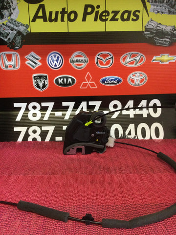 Cerradura de Puerta Izq Del Toyota Corolla IM/Scion IM 12-18