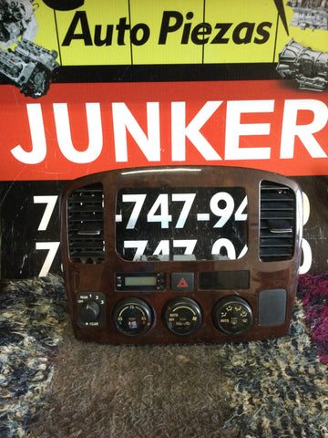 Careta de Radio/Aire Suzuki Grand Vitara XL-7 03-06