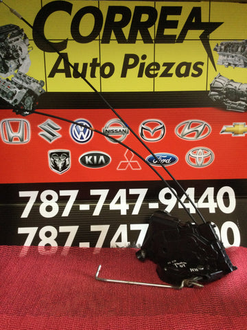 Cerradura Der Del Toyota Yaris Sedan/HB 07-12