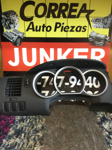 Careta del Marca Millas Toyota Tacoma 05-15