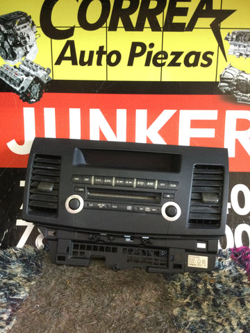 Careta de Radio Mitsubishi Lancer 08-13