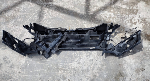 Soporte (Header Panel) Ford Transit Connect 14-20
