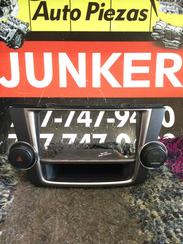 Careta de Radio Toyota Highlander 08-13