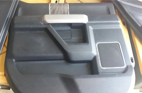 Paño de Puerta Izq Tras Ford F-250 17-21