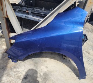 Guardalodo izq Nissan Pathfinder 17-20