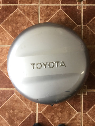Cover de Neumático Toyota Rav4 03-05