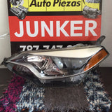 Foco delantero izq Toyota Corolla Sedan 14-16
