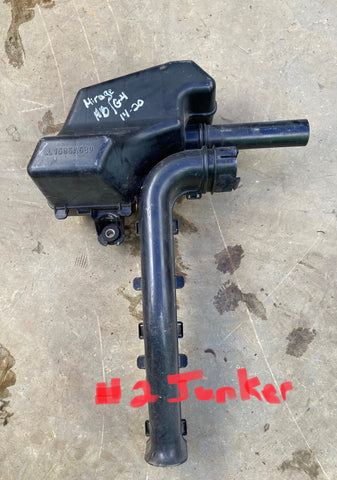 Accesorio del Filtro de Aire Mitsubishi Mirage G4/Hb 14-20